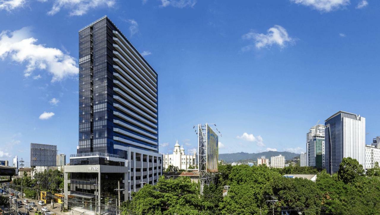 Free Netflix Condo Near It Park With 32-Inch Samsung Hdtv Cebu Buitenkant foto