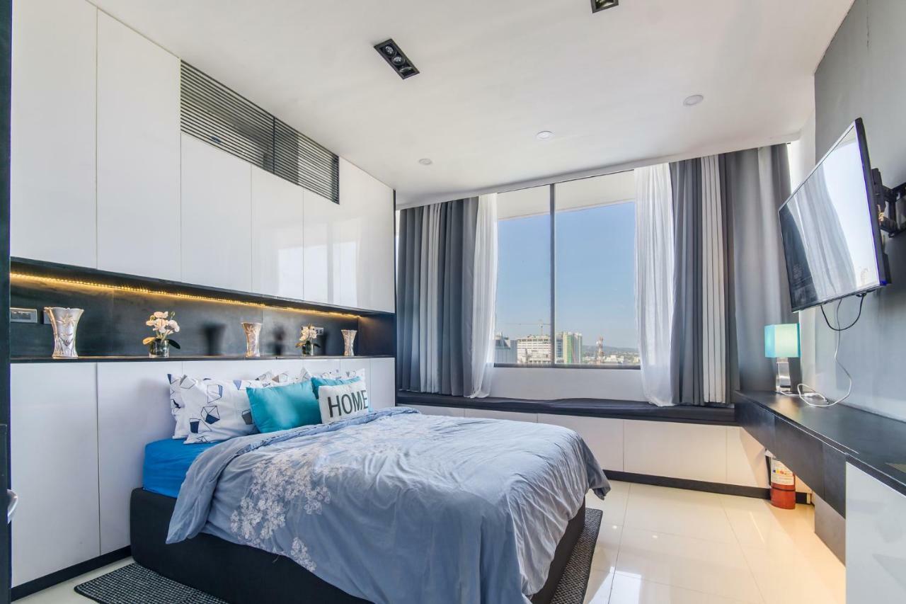 Free Netflix Condo Near It Park With 32-Inch Samsung Hdtv Cebu Buitenkant foto